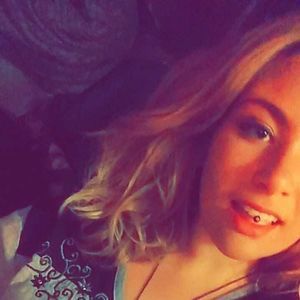 Meet your Posher, Kira